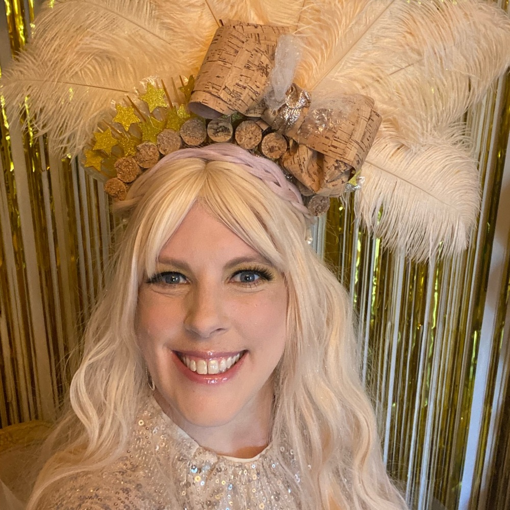 Meet your Posher, Alexandra